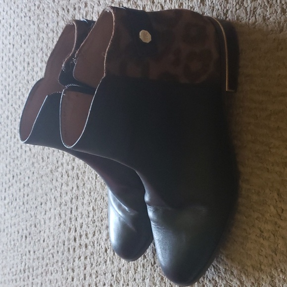 Louise et Vietnam Ankle Boots - Picture 1 of 5